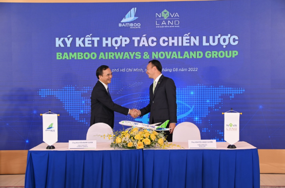 Bamboo Airways và Novaland ký kết hợp tác chiến lược gia tăng thêm tệp giá trị cho khách hàng - Ảnh 1.