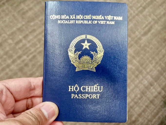 Bộ Ngoại giao Mỹ thông tin cách xử lý đối với hộ chiếu mới của Việt Nam - Ảnh 1.