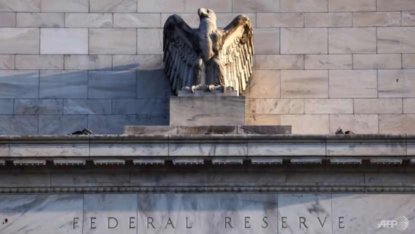 Các chuyên gia kinh tế hy vọng Fed tăng lại suất nhẹ do lạm phát ở Mỹ hạ nhiệt   - Ảnh 1.