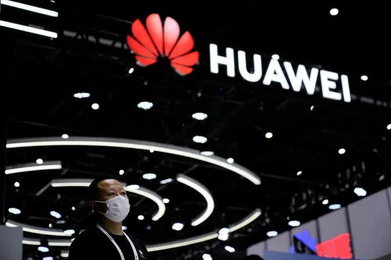 Mỹ ngừng cấp phép xuất khẩu cho Huawei của Trung Quốc  - Ảnh 1.