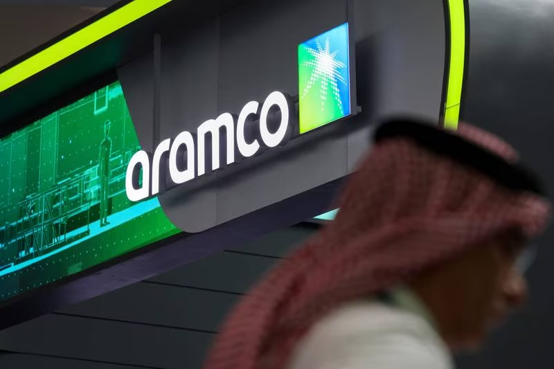 Aramco ký thỏa thuận đàm phán mua 10% cổ phần của nhà máy lọc dầu Trung Quốc - Ảnh 1.
