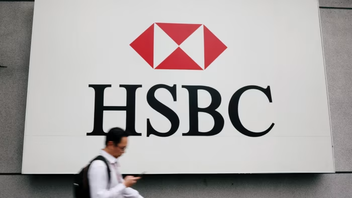 HSBC công bố mua lại cổ phiếu trị giá 3 tỷ USD dù lợi nhuận thấp hơn dự kiến - Ảnh 1.