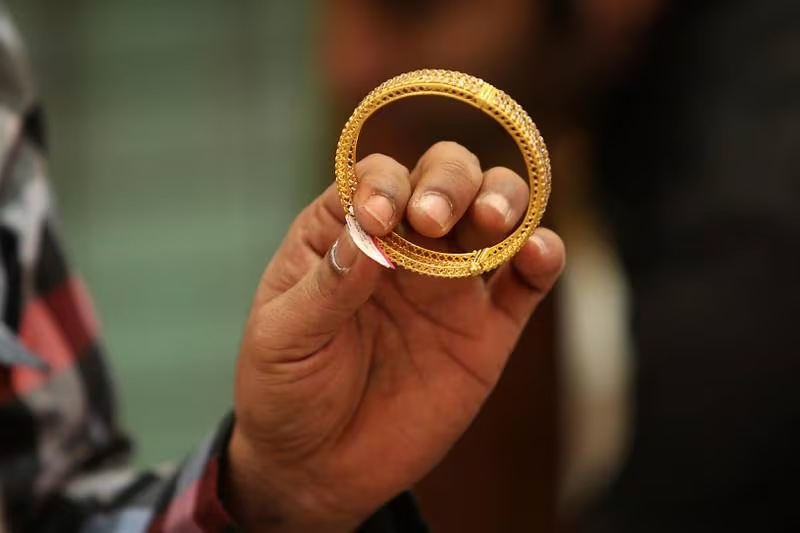 Ấn Độ: Sức mua vàng tăng trở lại nhờ Lễ hội Diwali- Ảnh 1.