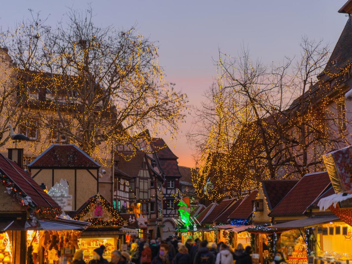 Đây là những phiên chợ Giáng sinh sôi động nhất thế giới năm 2023- Ảnh 9.