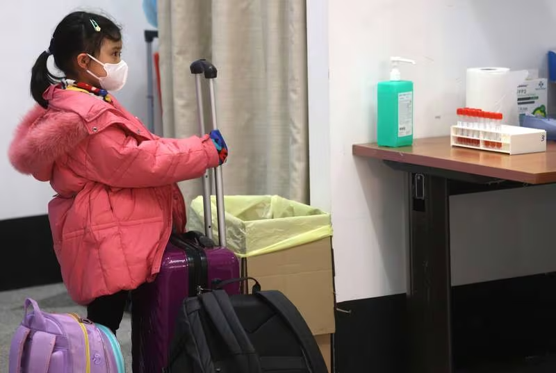 Trẻ em Trung Quốc bị bùng phát bệnh viêm phổi bí ẩn- Ảnh 1.