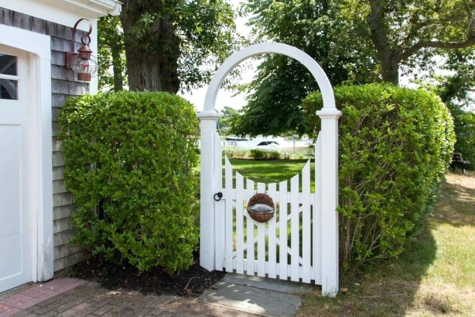 Cổng vườn đẹp, đơn giản giúp tăng tính thẩm mỹ cho ngôi nhà- Ảnh 2.