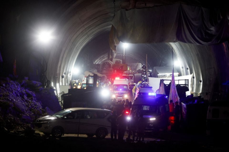  Ấn Độ giải cứu toàn bộ 41 công nhân trong vụ sập hầm - Ảnh 2.