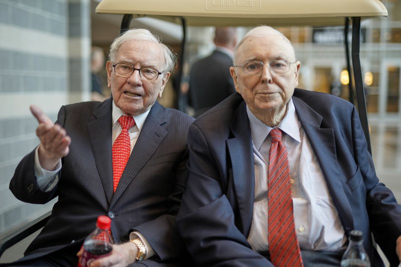 Charlie Munger - 'cánh tay phải' của Warren Buffett qua đời ở tuổi 99- Ảnh 1.