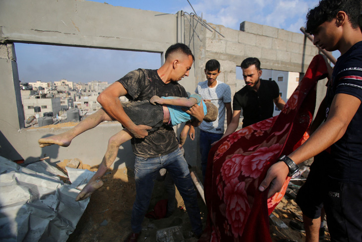 Nghị quyết về Gaza tiếp tục bị trì hoãn, số người chết vượt 20.000 - Ảnh 1.