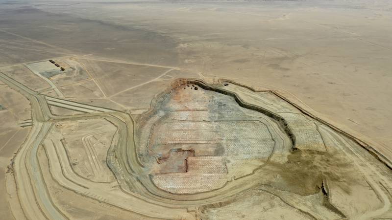 Saudi công bố vừa phát hiện mỏ vàng khủng dài cả trăm km trong sa mạc- Ảnh 1.