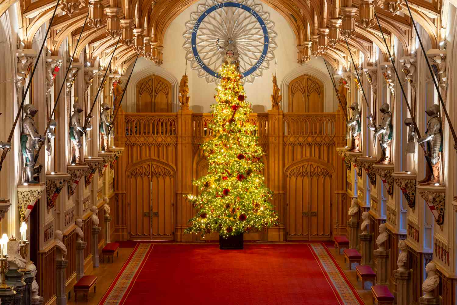 Lâu đài Windsor trang hoàng rực rỡ đón Giáng sinh- Ảnh 3.