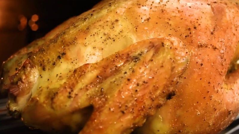 Món ngon mỗi ngày: Cách làm gà nướng lá quế thơm lừng, lạ miệng- Ảnh 6.