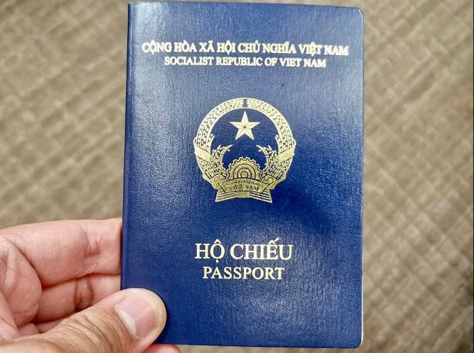 Đức công nhận hộ chiếu mới của Việt Nam, cấp lại visa Schengen loại C - Ảnh 1.