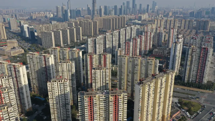 IMF: Khủng hoảng bất động sản tại Trung Quốc chưa kết thúc - Ảnh 1.
