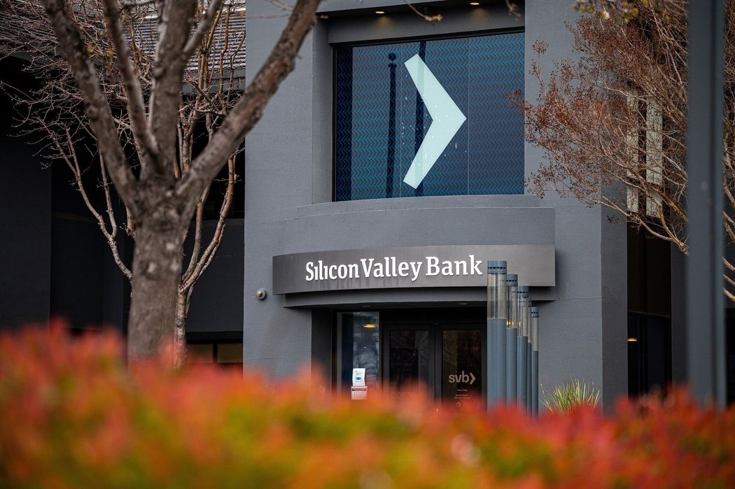 Ngân hàng Silicon Valley sụp đổ khiến giới công nghệ Mỹ bị sốc ra sao? - Ảnh 4.