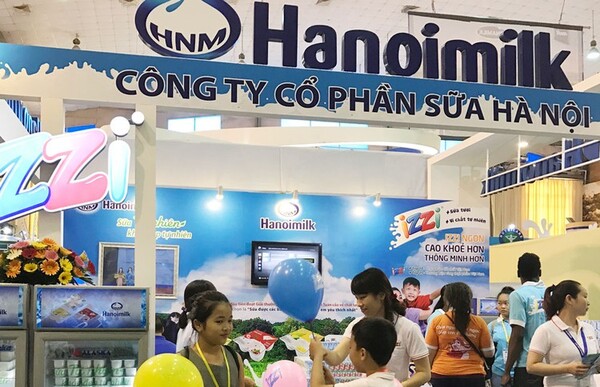 Công ty Sữa Hà Nội (HNM) bị phạt kịch khung 200 triệu đồng - Ảnh 1.