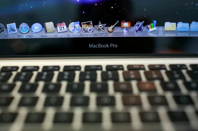 Apple tính sản xuất Macbook ở Thái Lan? - Ảnh 3.