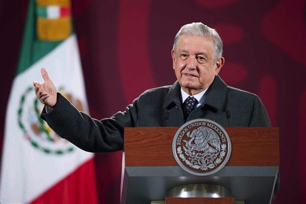 Tổng thống Mexico xét nghiệm dương tính với Covid-19 lần thứ 3 - Ảnh 1.