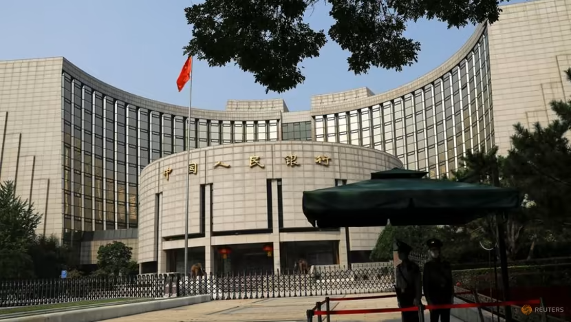 Trung Quốc giữ lãi suất, bổ sung thêm thanh khoản khi phục hồi gặp khó khăn - Ảnh 1.
