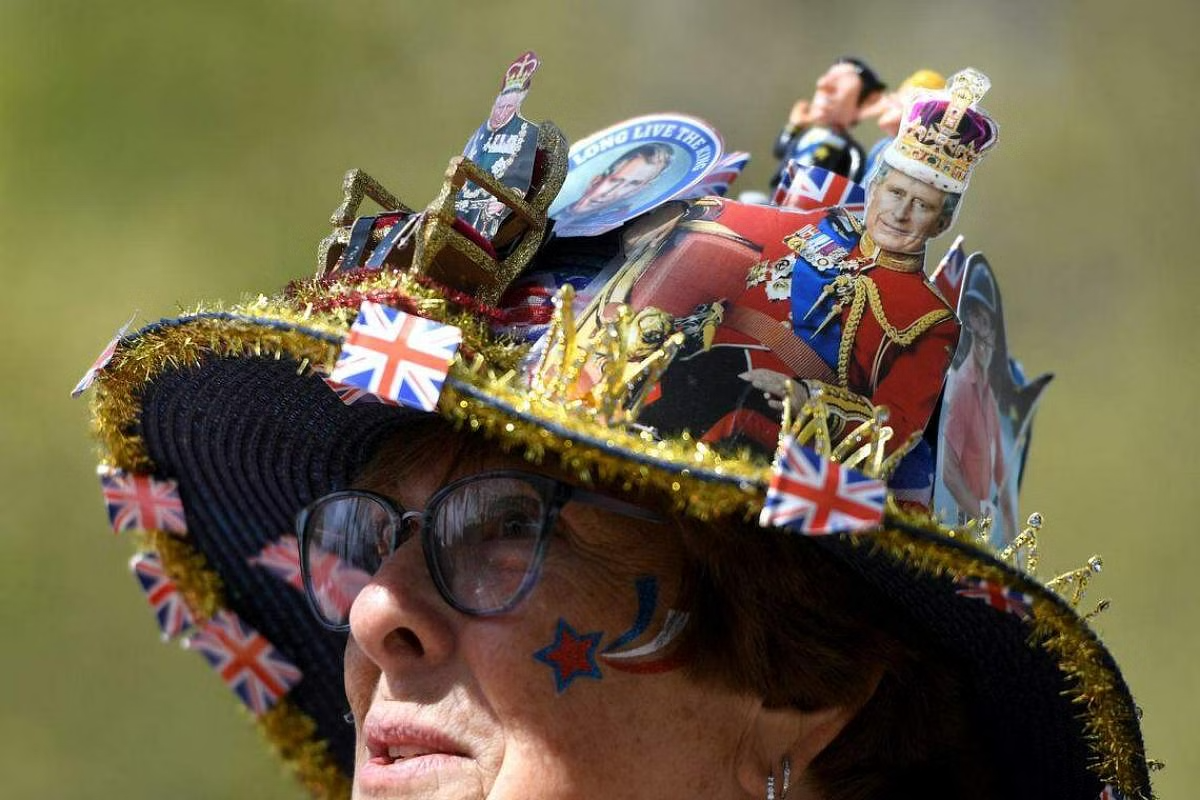Nước Anh chuẩn bị cho lễ đăng quang của Vua Charles III vào hôm nay - Ảnh 4.