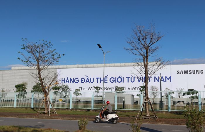 Nhà máy Samsung, Foxconn tại Việt Nam bị ảnh hưởng lớn do cắt điện luân phiên - Ảnh 2.