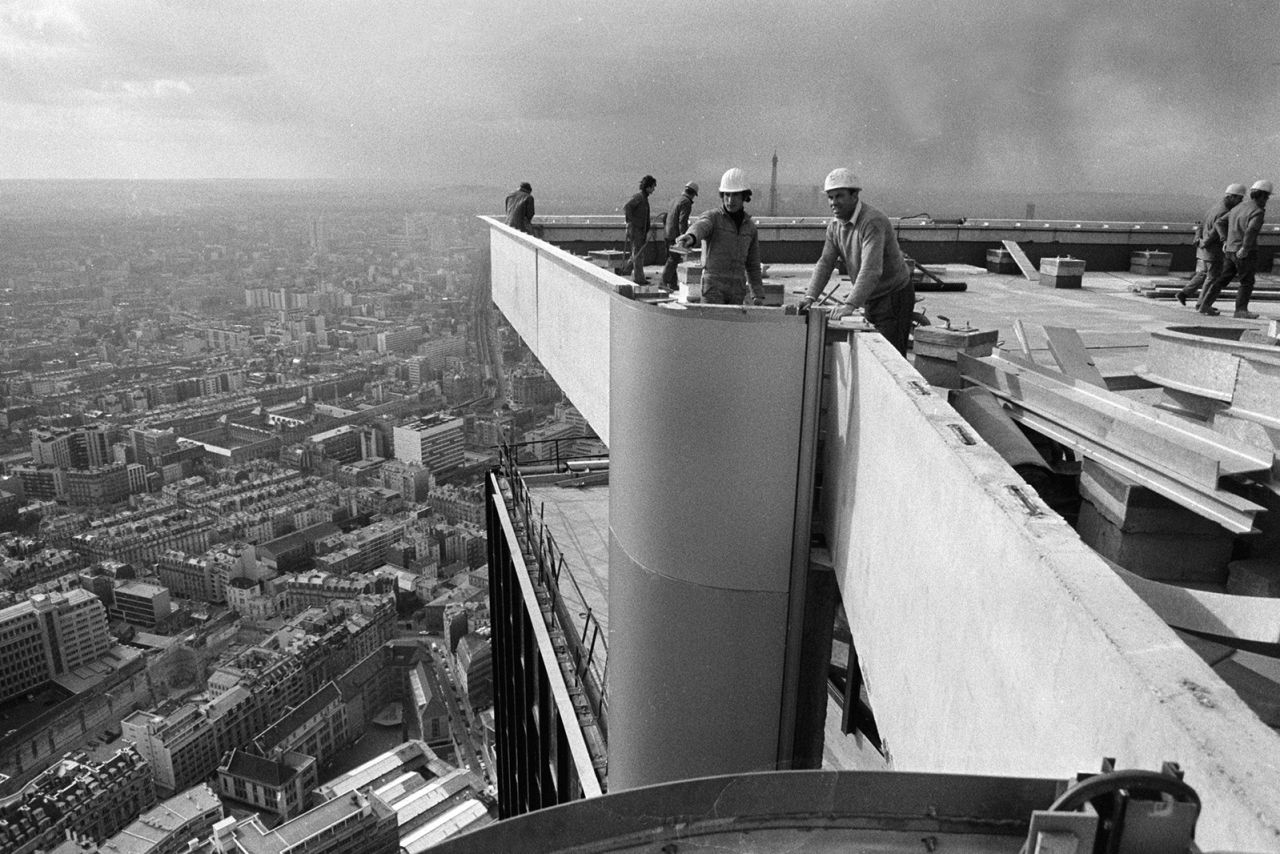 Tòa nhà chọc trời duy nhất ở Paris sắp bước sang tuổi 50 mà nhiều người 'ghét cay ghét đắng' - Ảnh 3.