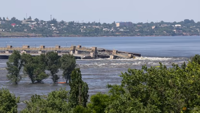 Đập thủy điện Kakhovka ở Ukraina đóng vai trò quan trọng ra sao? - Ảnh 1.