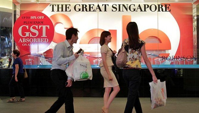 Liệu lễ hội mua sắm lớn nhất của Singapore năm nay có được tổ chức?  - Ảnh 2.