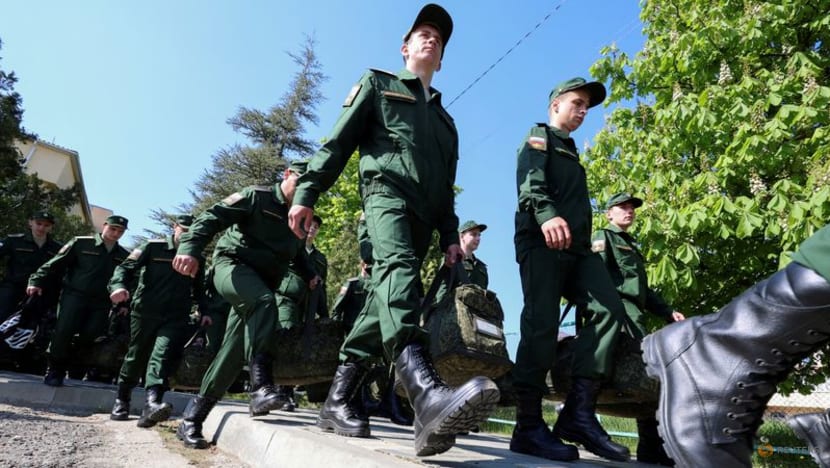 Nga gia hạn nghĩa vụ quân sự bắt buộc đến 30 tuổi - Ảnh 1.