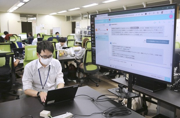 Chính quyền Nhật Bản ứng dụng ChatGPT vào công việc hành chính - Ảnh 2.
