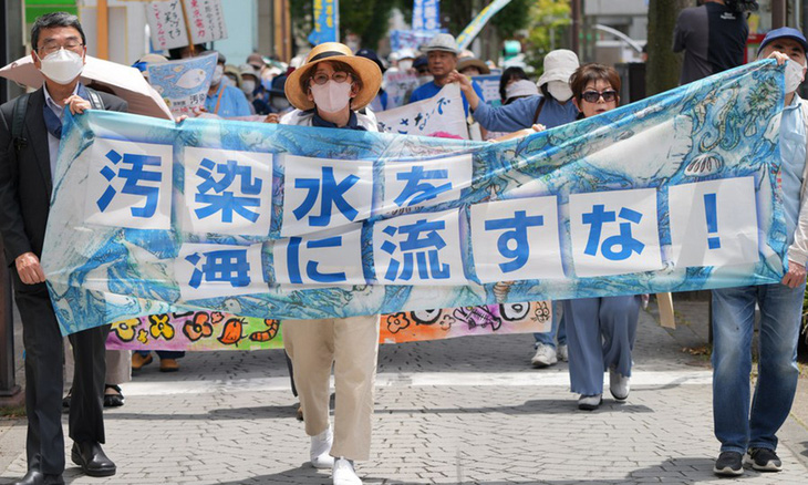Xuất khẩu thủy sản và mỹ phẩm của Nhật bị tẩy chay từ việc xả nước thải Fukushima - Ảnh 2.