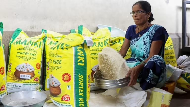Thị trường gạo châu Á: 4 điều cần biết sau lệnh cấm xuất khẩu của Ấn Độ - Ảnh 2.