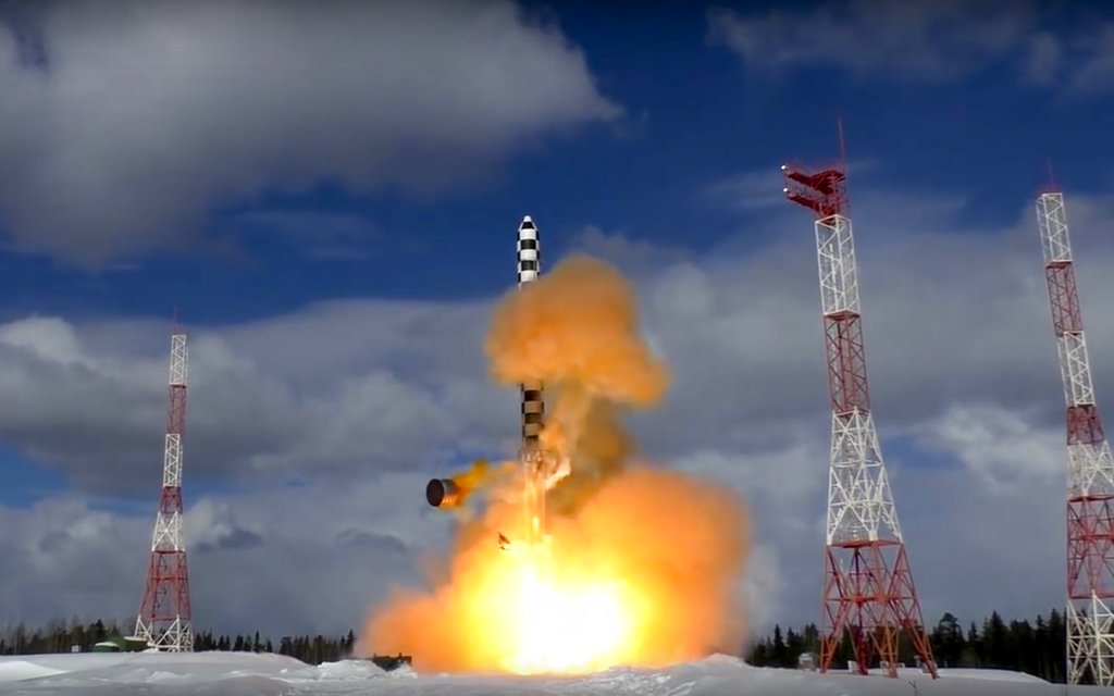 Nga đưa hệ thống tên lửa hạt nhân Sarmat vào 'nhiệm vụ chiến đấu'