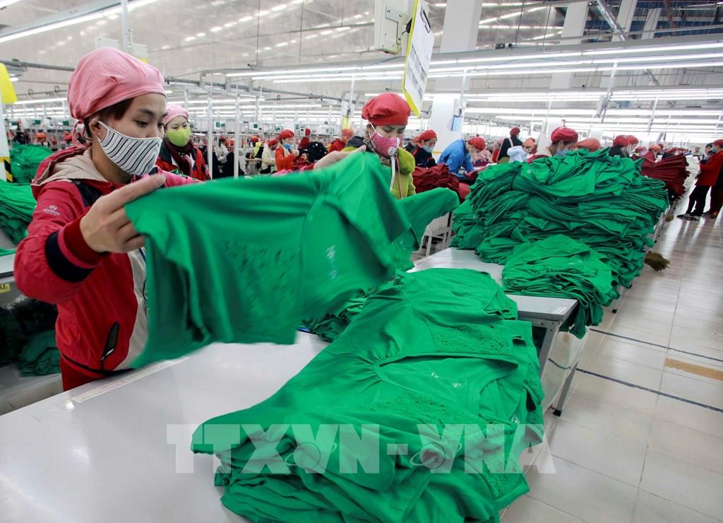 Nhiều hãng tin nước ngoài dự báo về sự khởi sắc của kinh tế Việt Nam - Ảnh 1.