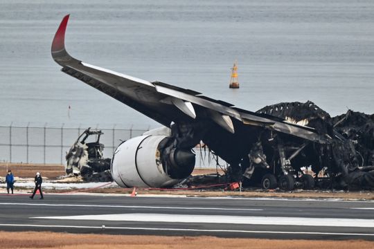 Ngành du lịch hàng không khởi đầu 2024 đầy khó khăn sau 2 vụ tai nạn- Ảnh 2.
