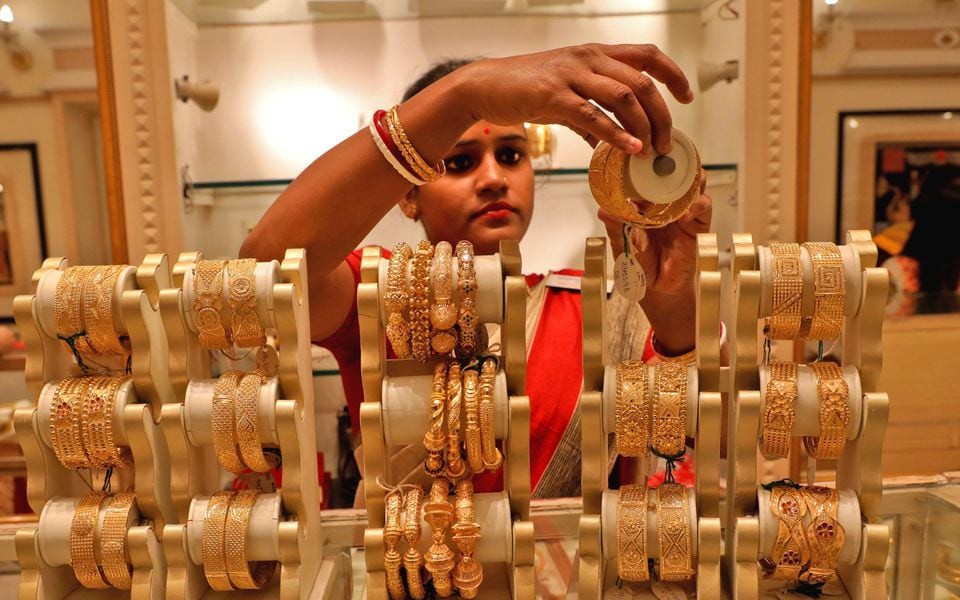 Ấn Độ tăng thuế nhập khẩu vàng, bạc trang sức