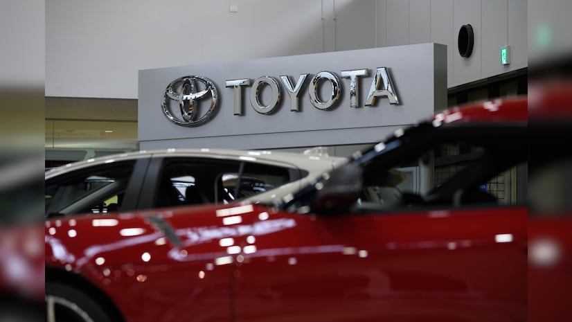 Toyota giữ vững vị trí bán chạy nhất thế giới năm thứ 4 liên tiếp- Ảnh 1.