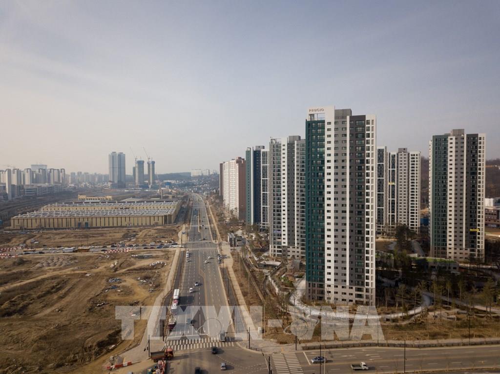 Nhiều thách thức chờ đón thị trường bất động sản châu Á trong năm 2024- Ảnh 1.