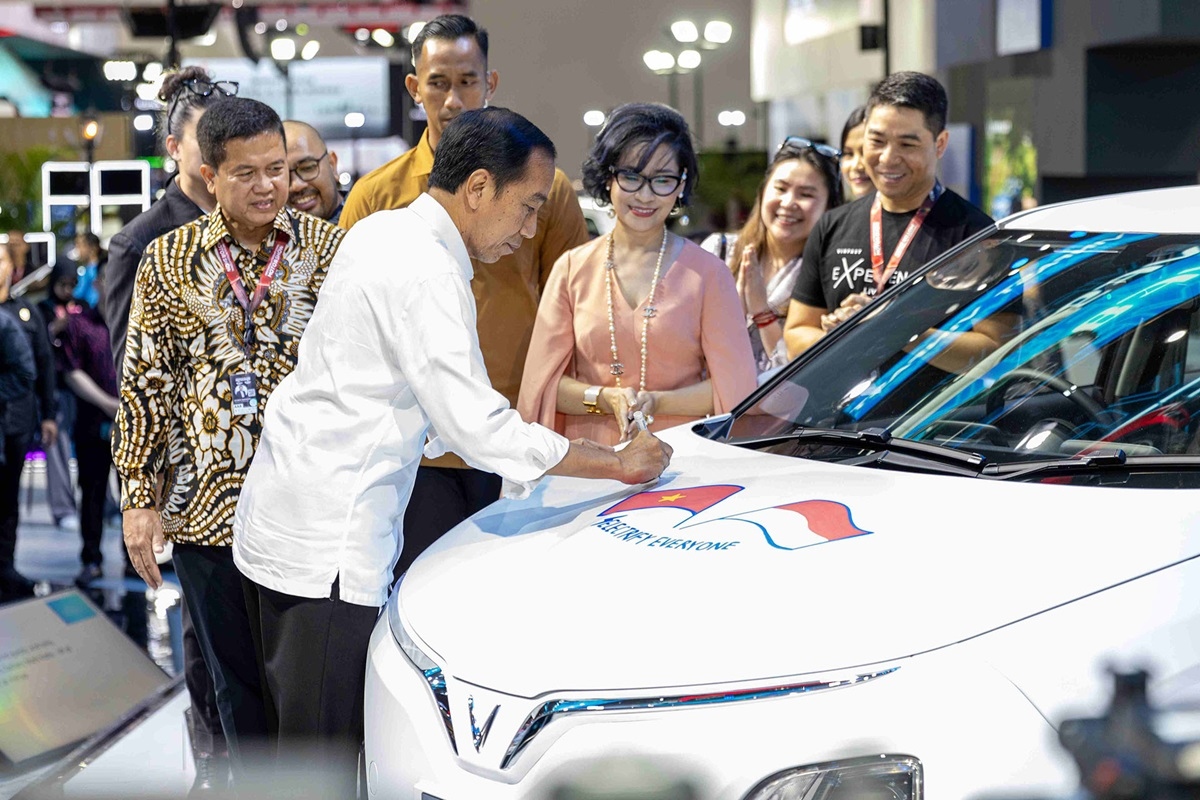 Cận cảnh những mẫu SUV VinFast tay lái nghịch lần đầu lộ diện tại Indonesia- Ảnh 3.