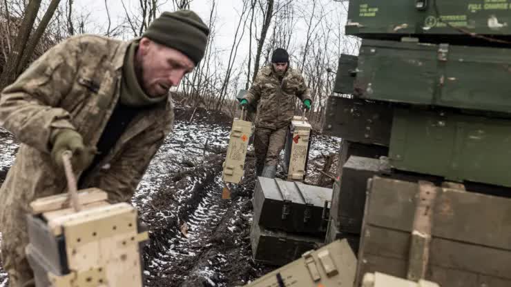 Mỹ công bố gói viện trợ quân sự mới trị giá 300 triệu USD cho Ukraina- Ảnh 1.