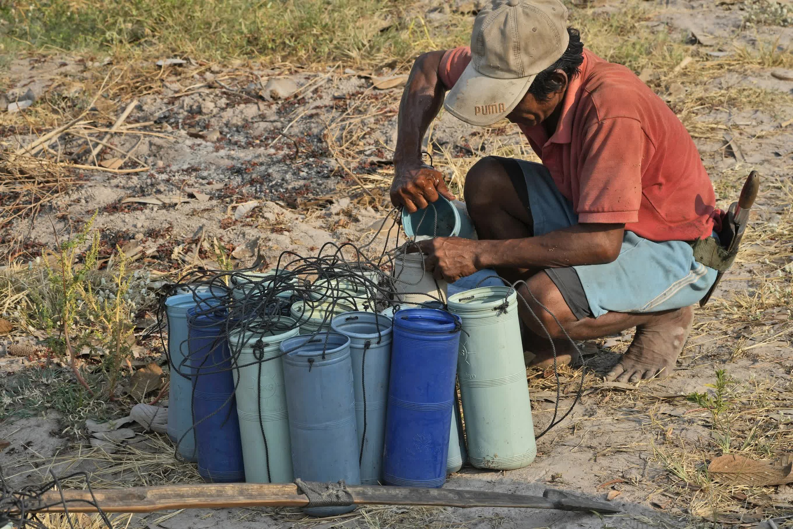 Mồ hôi đắng chát với nghề làm đường thốt nốt của người dân Campuchia- Ảnh 7.