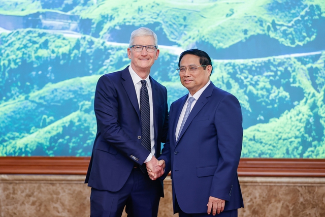 Thủ tướng Phạm Minh Chính tiếp CEO Tim Cook của tập đoàn Apple- Ảnh 1.