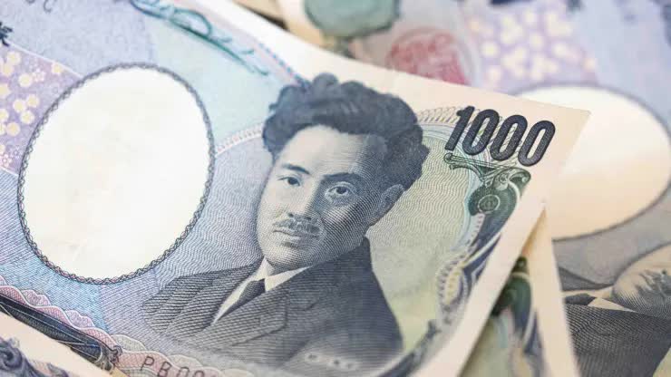 Đồng yên tiếp tục rơi xuống mức thấp kỷ lục 160 yên/USD, lần đầu tiên kể từ năm 1990- Ảnh 1.