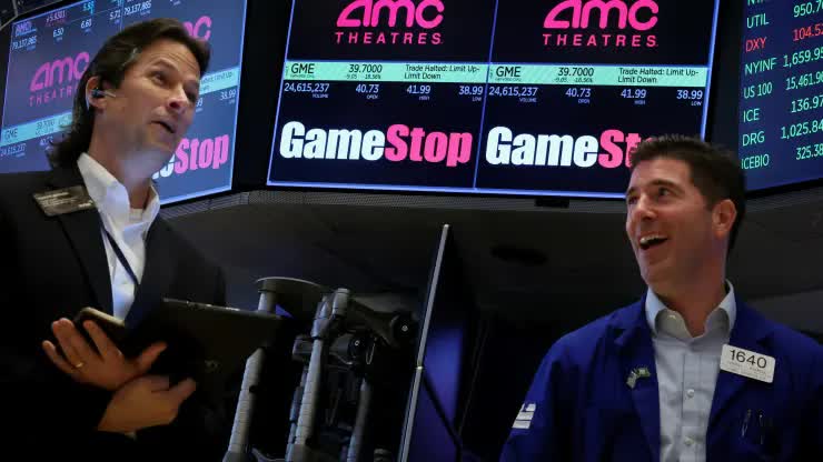 GameStop tăng vọt sau khi thu về 933 triệu USD từ việc bán cổ phiếu- Ảnh 1.