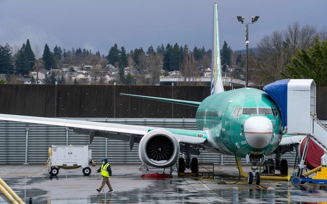 Boeing: Khủng hoảng tiếp tục kéo dài, dự kiến thua lỗ thêm hàng tỷ USD- Ảnh 2.
