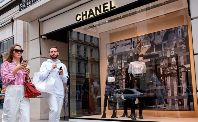 Chanel đẩy mạnh đầu tư vào mạng lưới bán lẻ ở các mặt bằng đắt đỏ- Ảnh 1.
