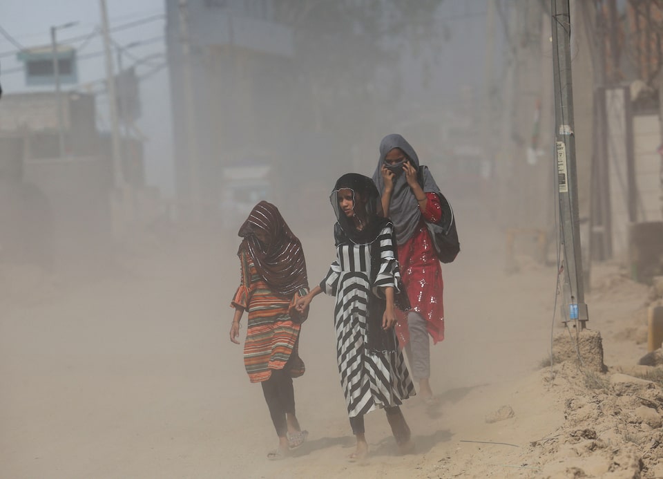 Nhiệt độ thủ đô Ấn Độ tăng cao kỷ lục- Ảnh 5.