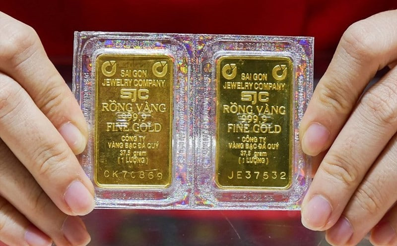TP.HCM siết việc xuất hóa đơn khi mua bán vàng miếng- Ảnh 1.