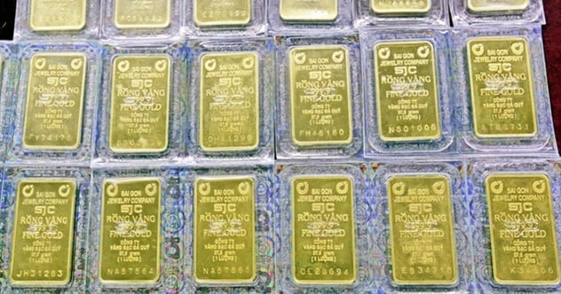Agribank tăng điểm bán vàng miếng cho người dân- Ảnh 1.