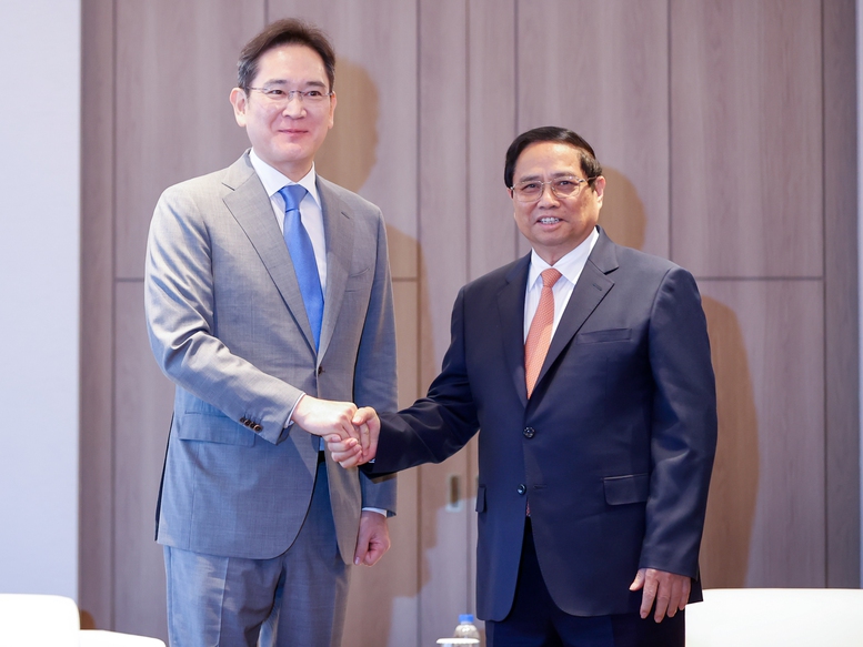 Thủ tướng tiếp Chủ tịch Samsung, hướng tới đột phá trong các lĩnh vực hợp tác mới- Ảnh 1.
